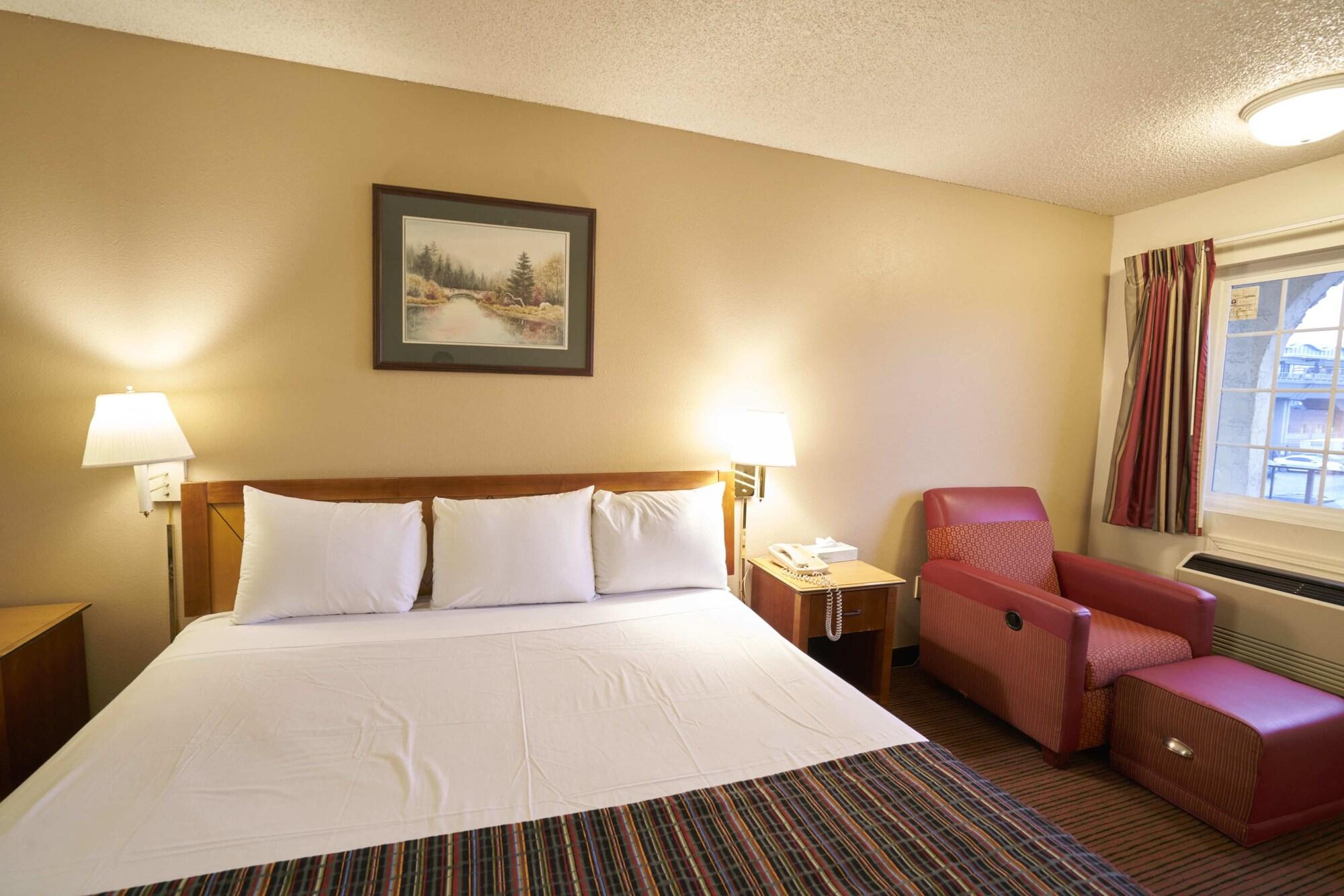 Skyway Inn - Seatac Exterior photo