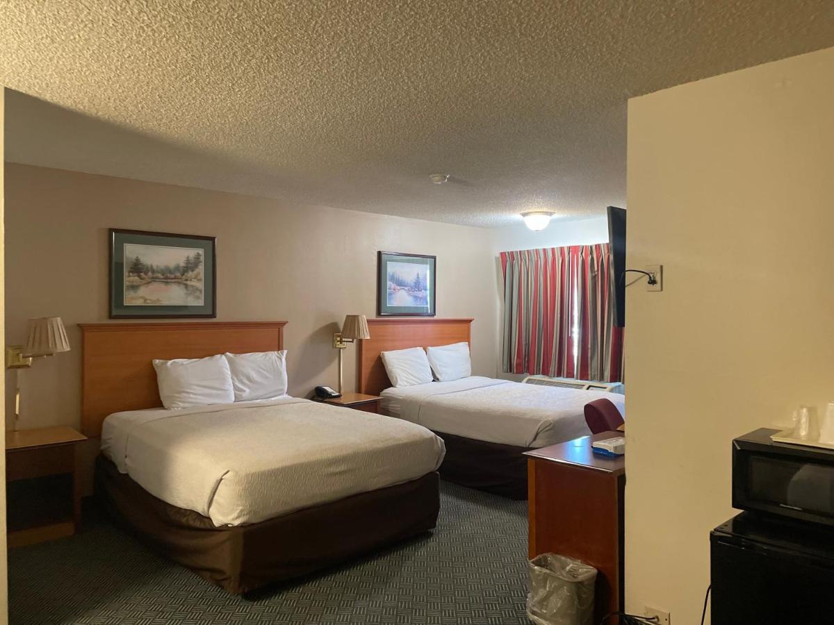 Skyway Inn - Seatac Exterior photo